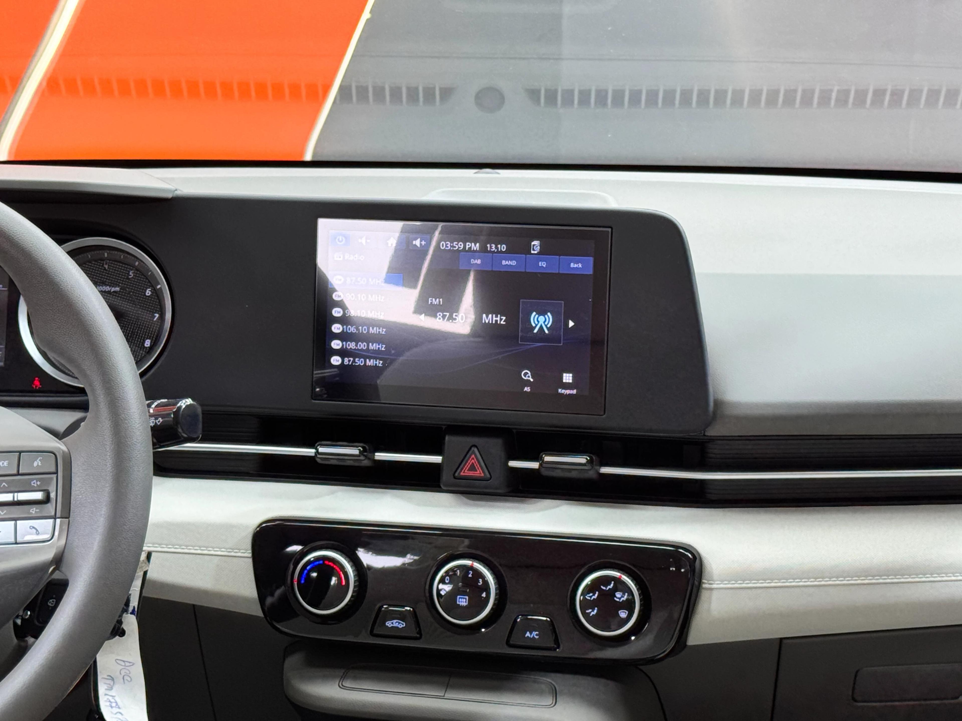 interior image_1
